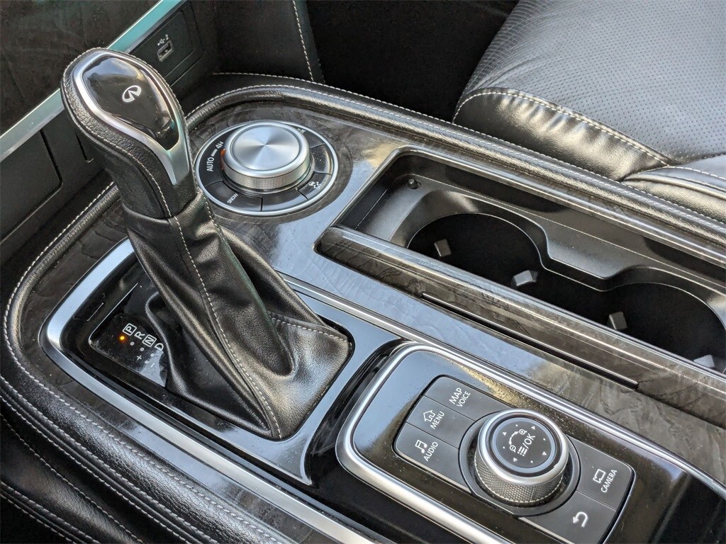 Thumbnail: 2024 INFINITI QX80 - 16