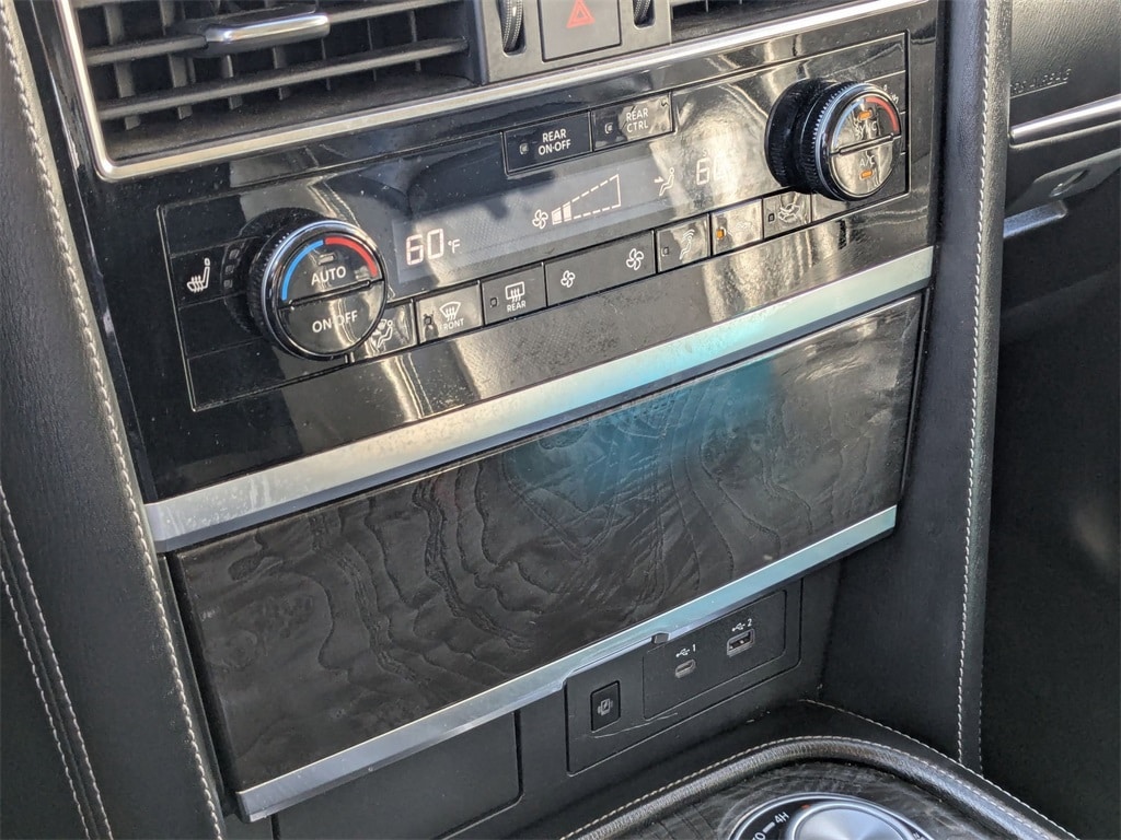 Thumbnail: 2023 INFINITI QX80 - 18