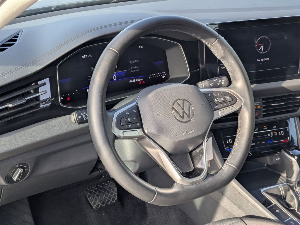 Thumbnail: 2025 Volkswagen Jetta - 15
