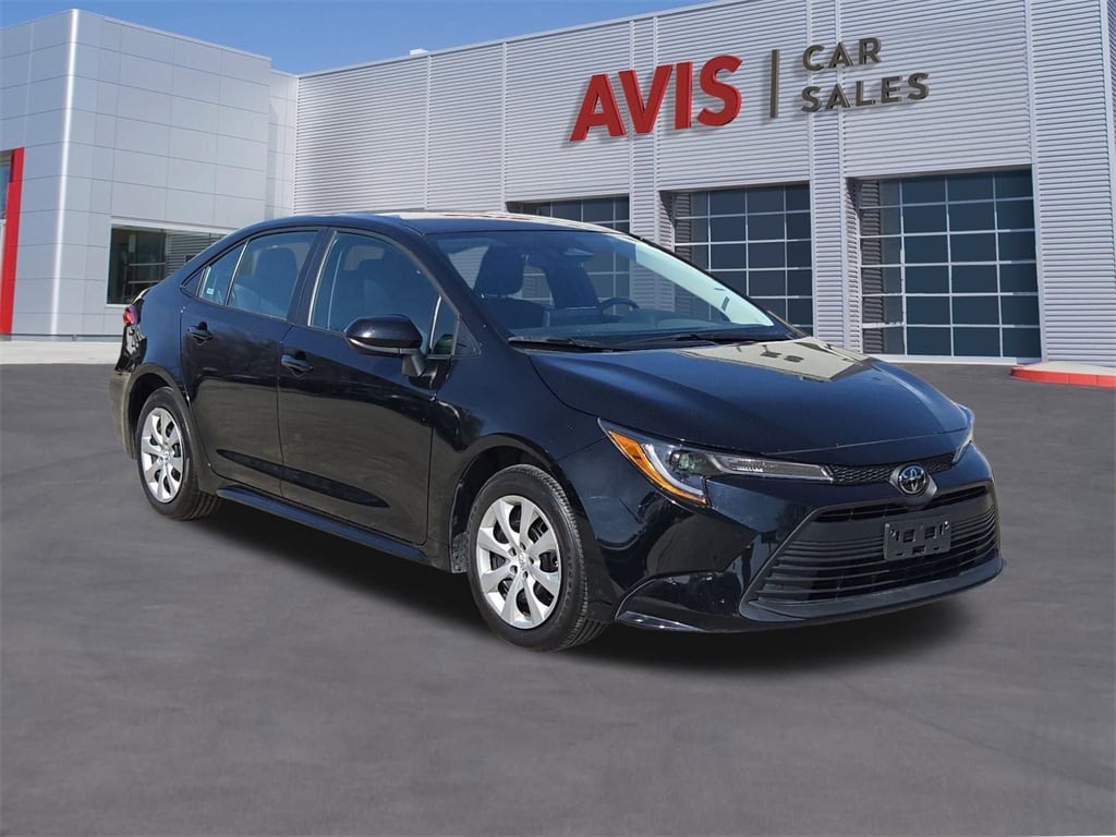 Thumbnail: 2025 Toyota Corolla - 3