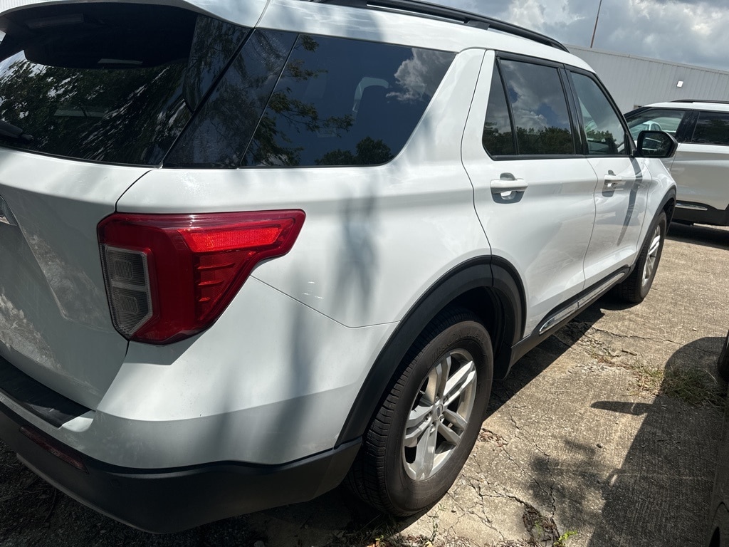 Thumbnail: 2023 Ford Explorer - 3