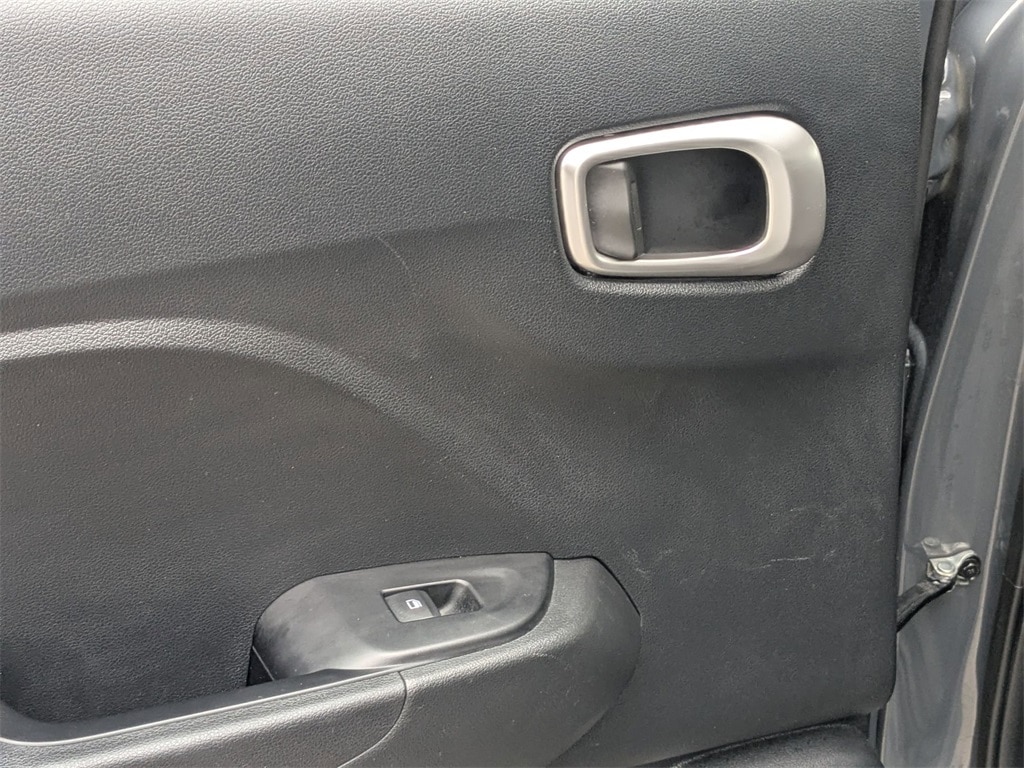 Thumbnail: 2025 Hyundai Venue - 25