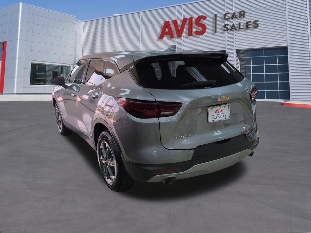 Thumbnail: 2025 Chevrolet Blazer - 9