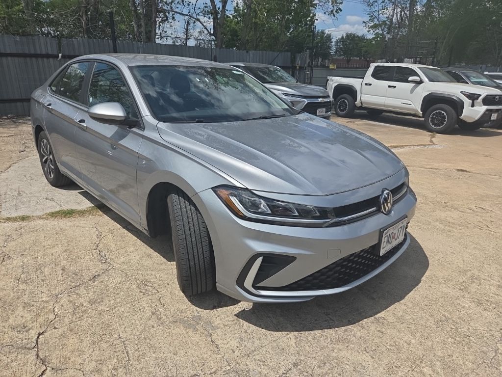 Thumbnail: 2025 Volkswagen Jetta - 3