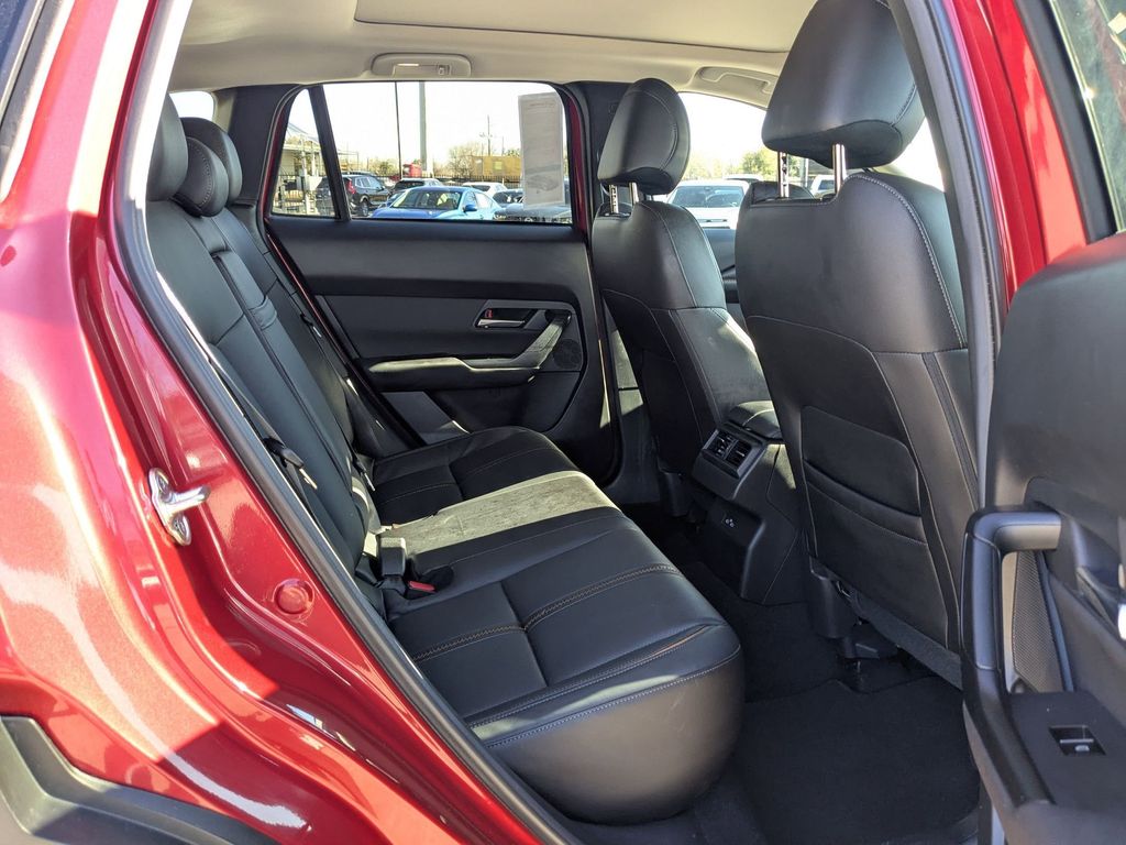 Thumbnail: 2025 Mazda CX-50 - 29