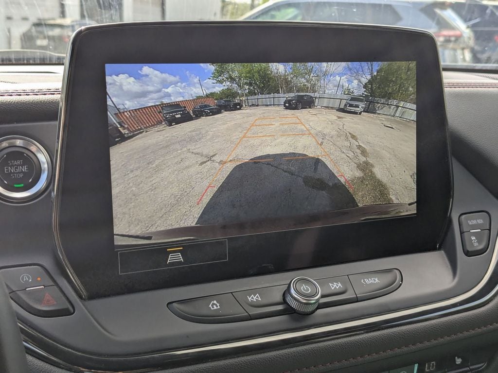 Thumbnail: 2025 Chevrolet Blazer - 21