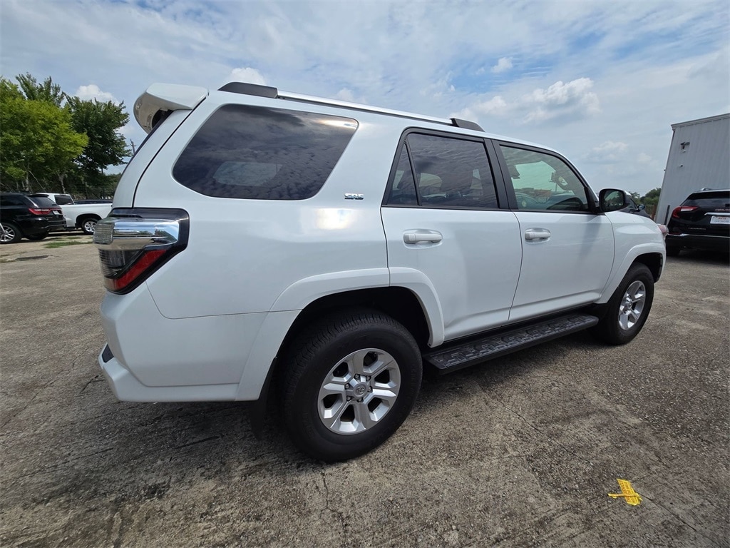 Thumbnail: 2024 Toyota 4Runner - 4