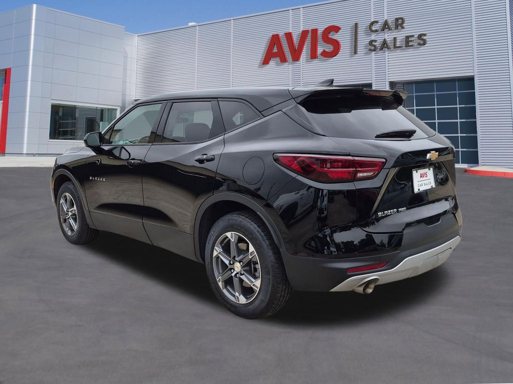 Thumbnail: 2025 Chevrolet Blazer - 9