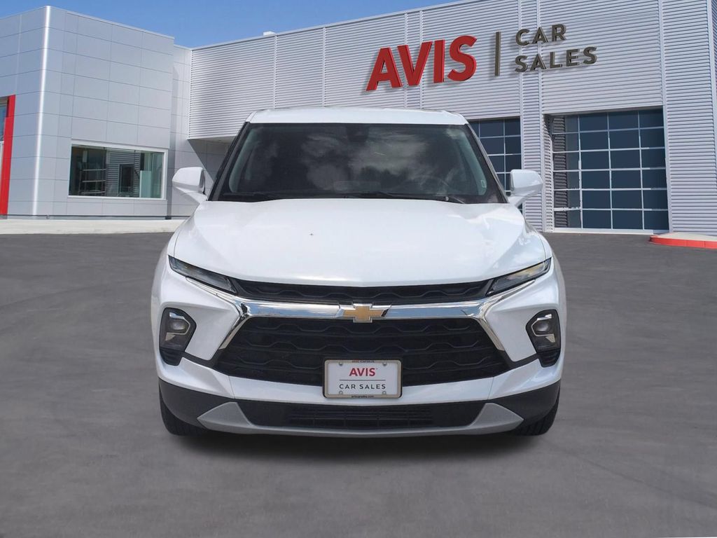 Thumbnail: 2025 Chevrolet Blazer - 2