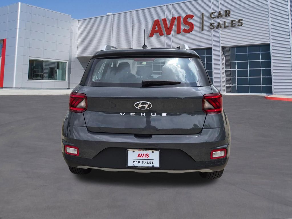 Thumbnail: 2025 Hyundai Venue - 7