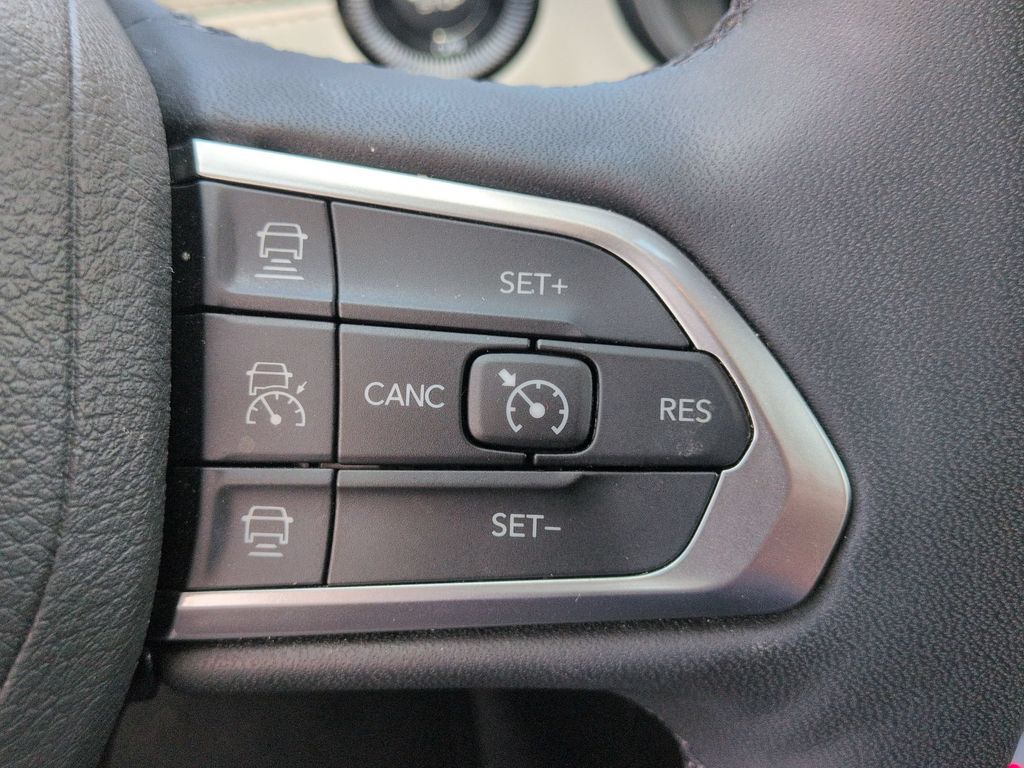 Thumbnail: 2025 Jeep Compass - 21