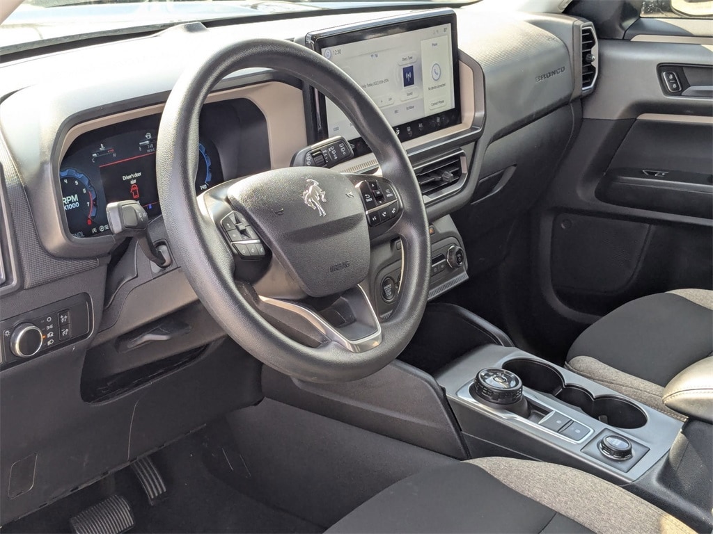 Thumbnail: 2025 Ford Bronco Sport - 14