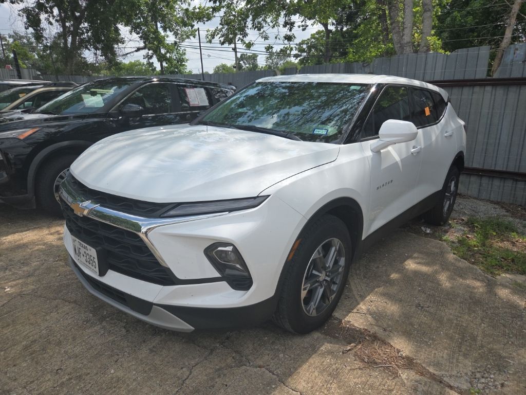 2025 Chevrolet Blazer 2.0T 2LT AWD's photo