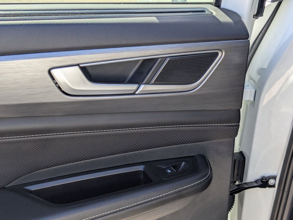 Thumbnail: 2025 Volkswagen Atlas - 25