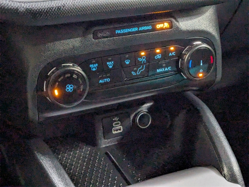 Thumbnail: 2024 Ford Bronco Sport - 22