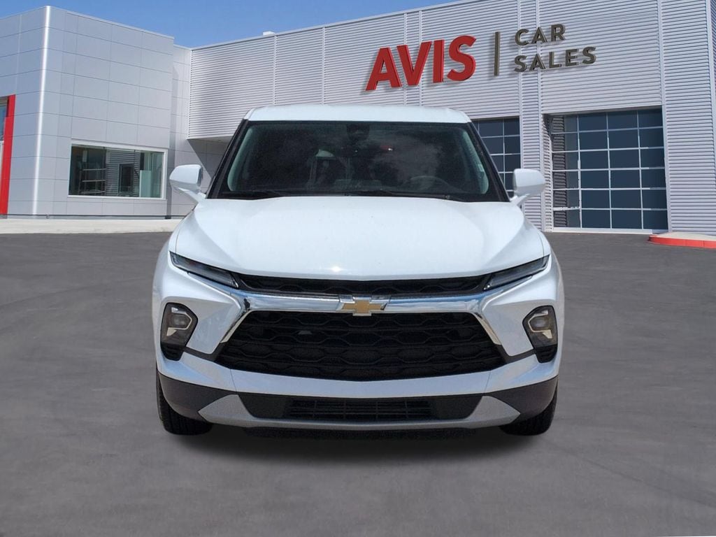 Thumbnail: 2025 Chevrolet Blazer - 2
