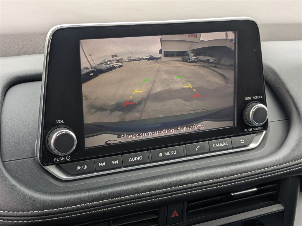 Thumbnail: 2023 Nissan Rogue - 21