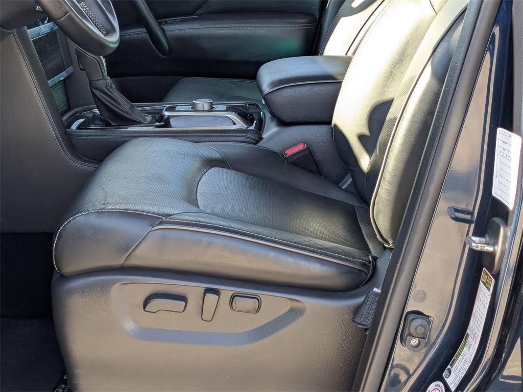 Thumbnail: 2024 INFINITI QX80 - 25