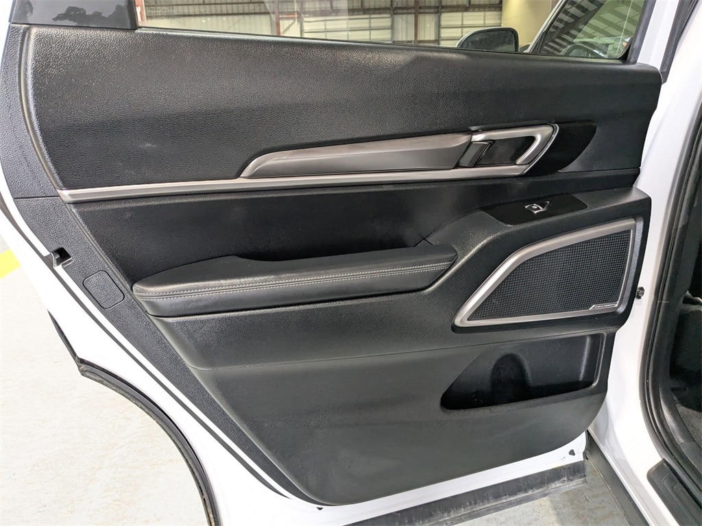 Thumbnail: 2025 Kia Telluride - 24