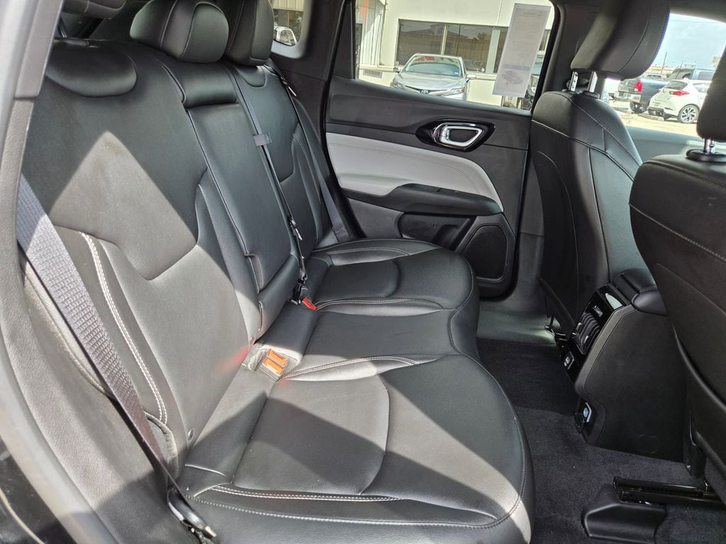 Thumbnail: 2025 Jeep Compass - 25