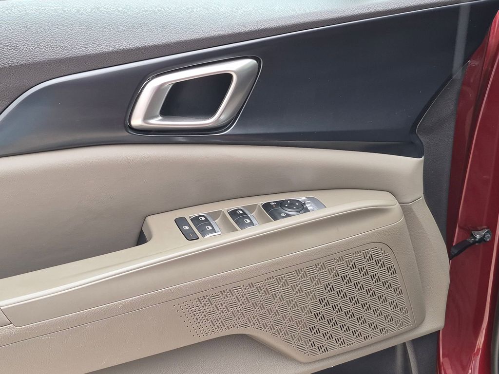 Thumbnail: 2025 Kia Carnival - 13