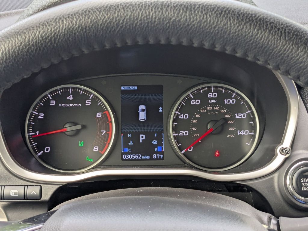 Thumbnail: 2025 Mitsubishi Eclipse Cross - 18