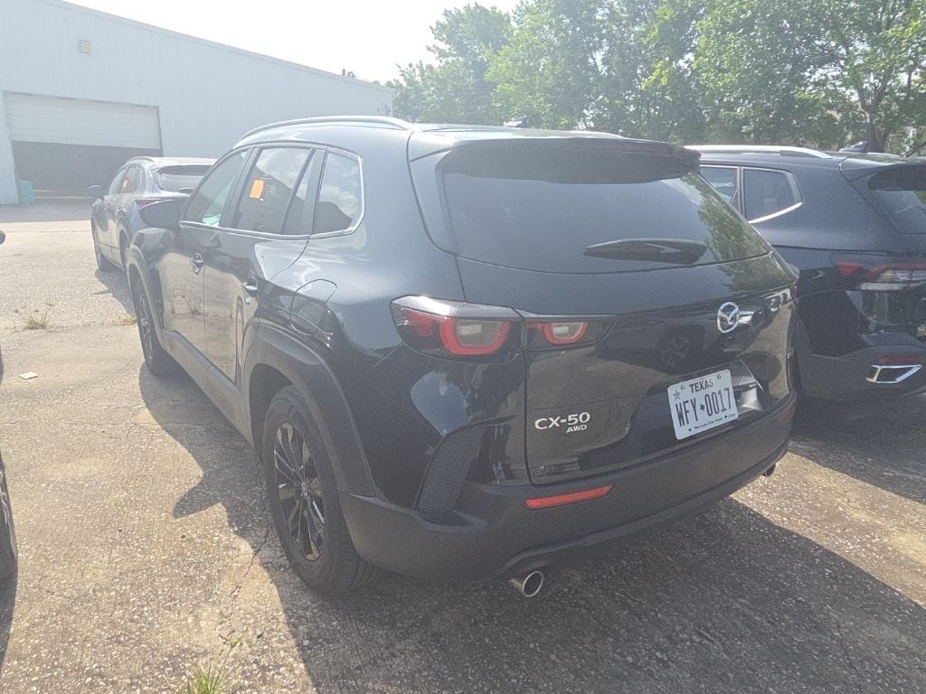 Thumbnail: 2025 Mazda CX-50 - 8