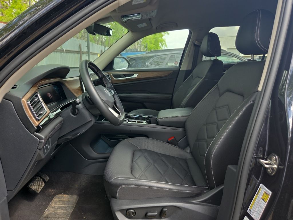 Thumbnail: 2025 Volkswagen Atlas - 5