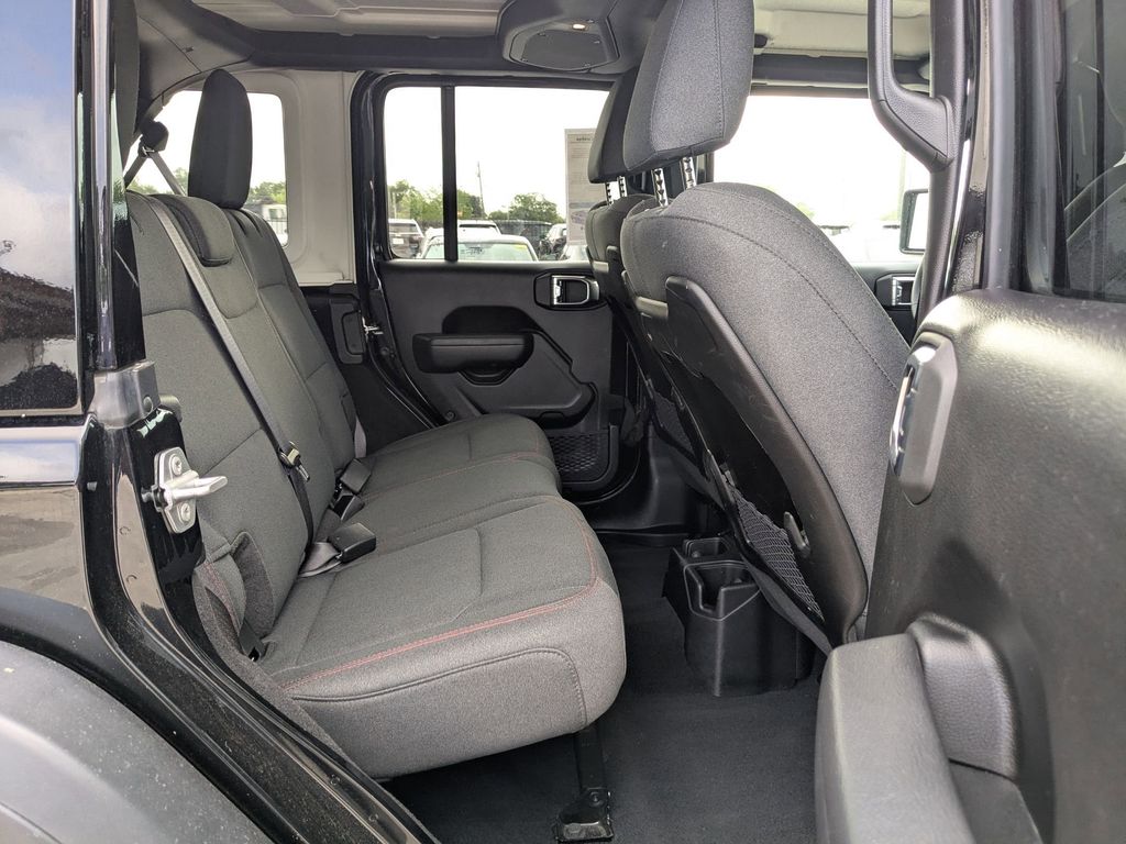 Thumbnail: 2025 Jeep Wrangler - 27