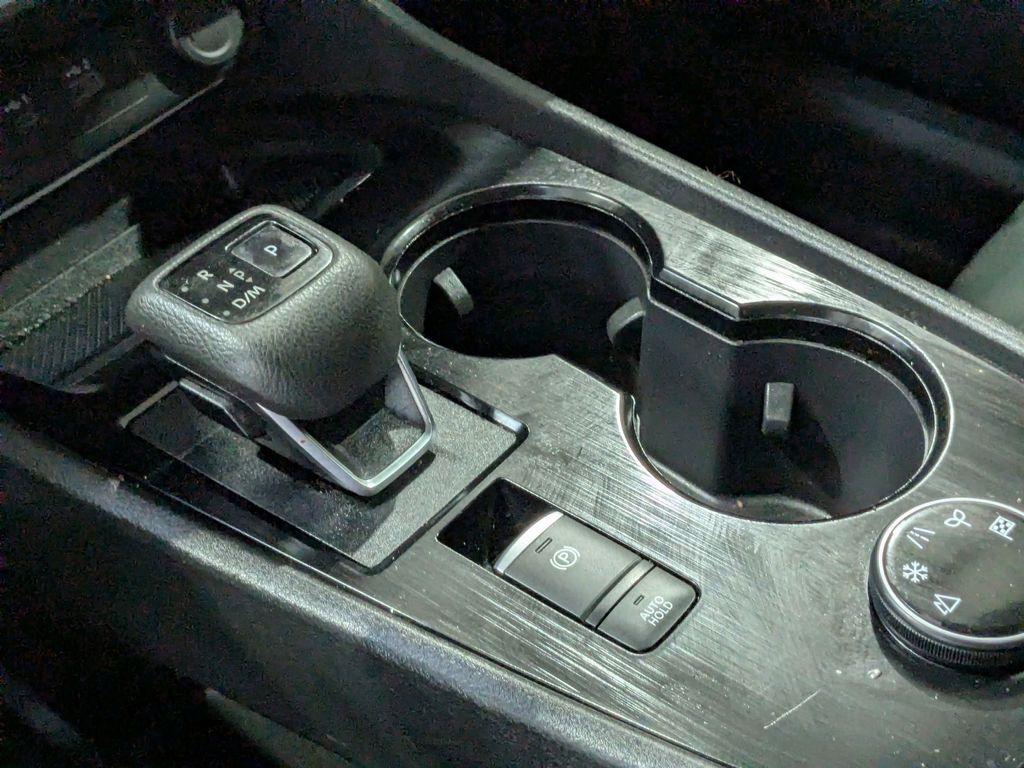 Thumbnail: 2023 Nissan Rogue - 19