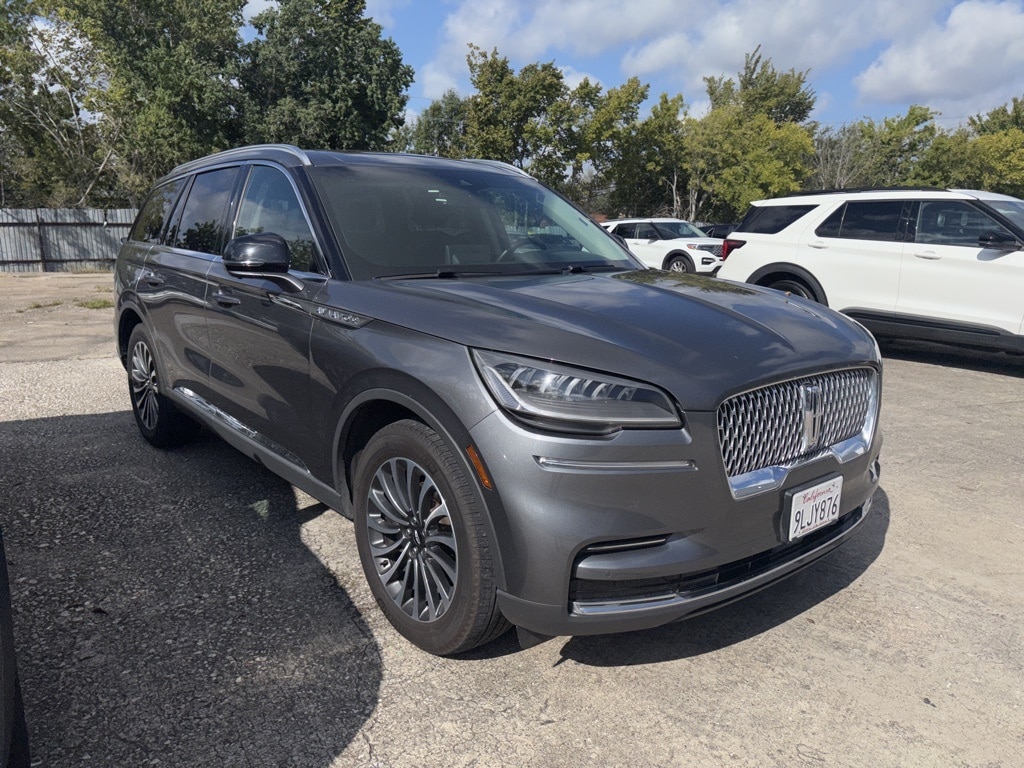 Thumbnail: 2024 Lincoln Aviator - 3