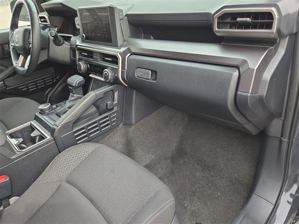 Thumbnail: 2025 Toyota 4Runner - 32