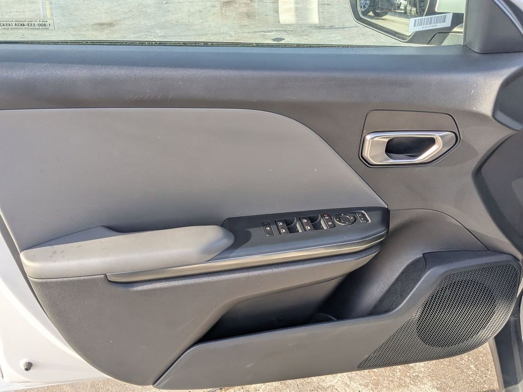 Thumbnail: 2025 Kia K4 - 11