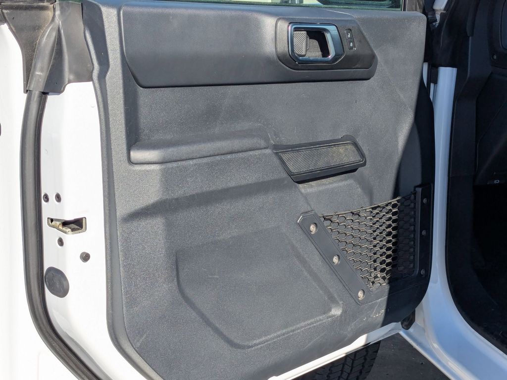 Thumbnail: 2025 Ford Bronco - 11