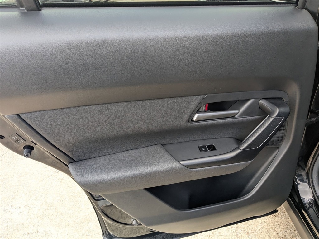 Thumbnail: 2025 Mazda CX-50 - 26