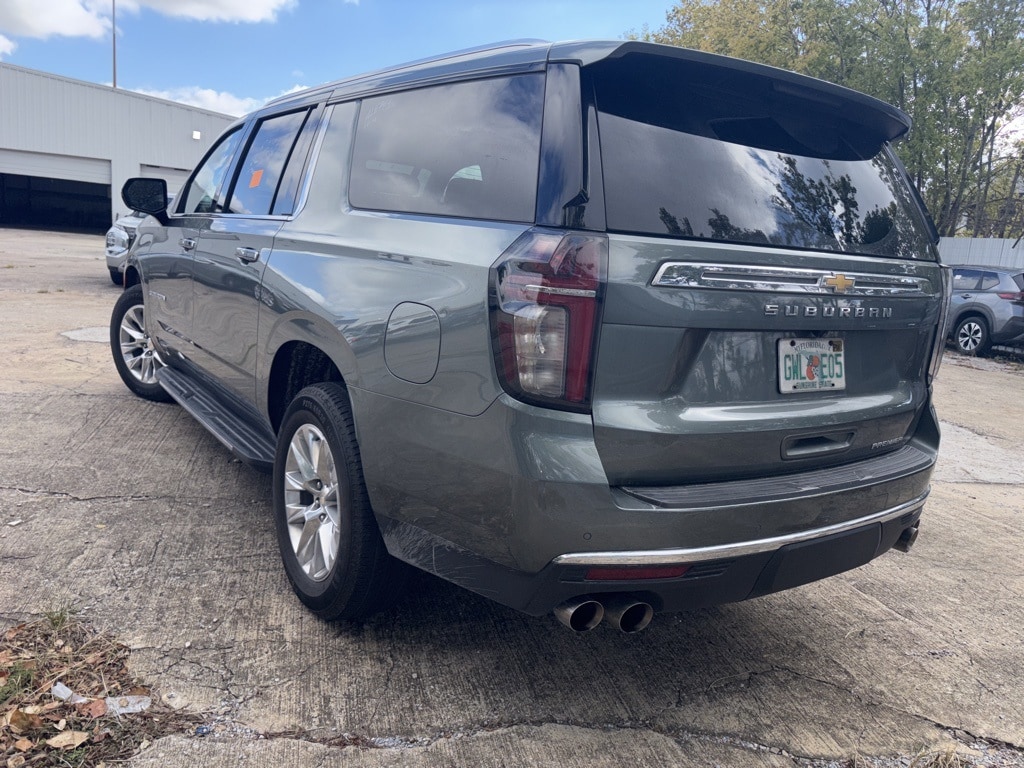 Thumbnail: 2023 Chevrolet Suburban - 6
