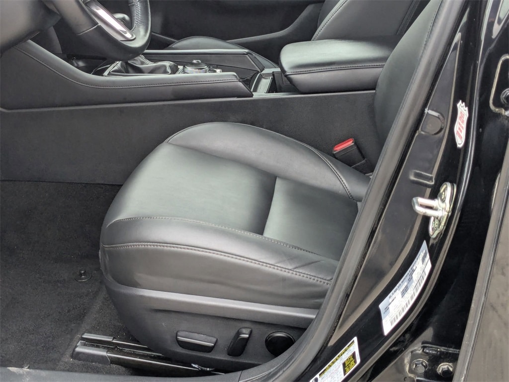 Thumbnail: 2025 Mazda Mazda3 - 23