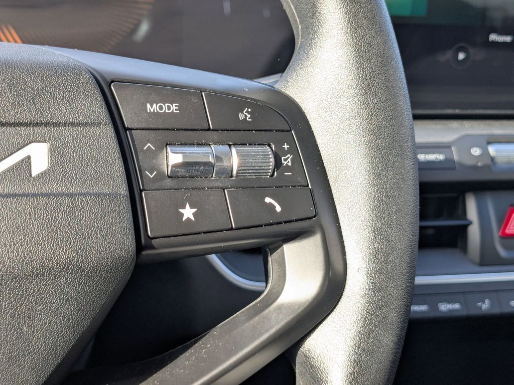 Thumbnail: 2025 Kia K4 - 15