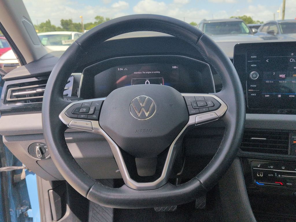 Thumbnail: 2025 Volkswagen Jetta - 21
