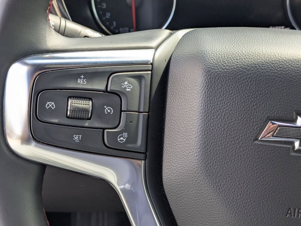 Thumbnail: 2025 Chevrolet Blazer - 15