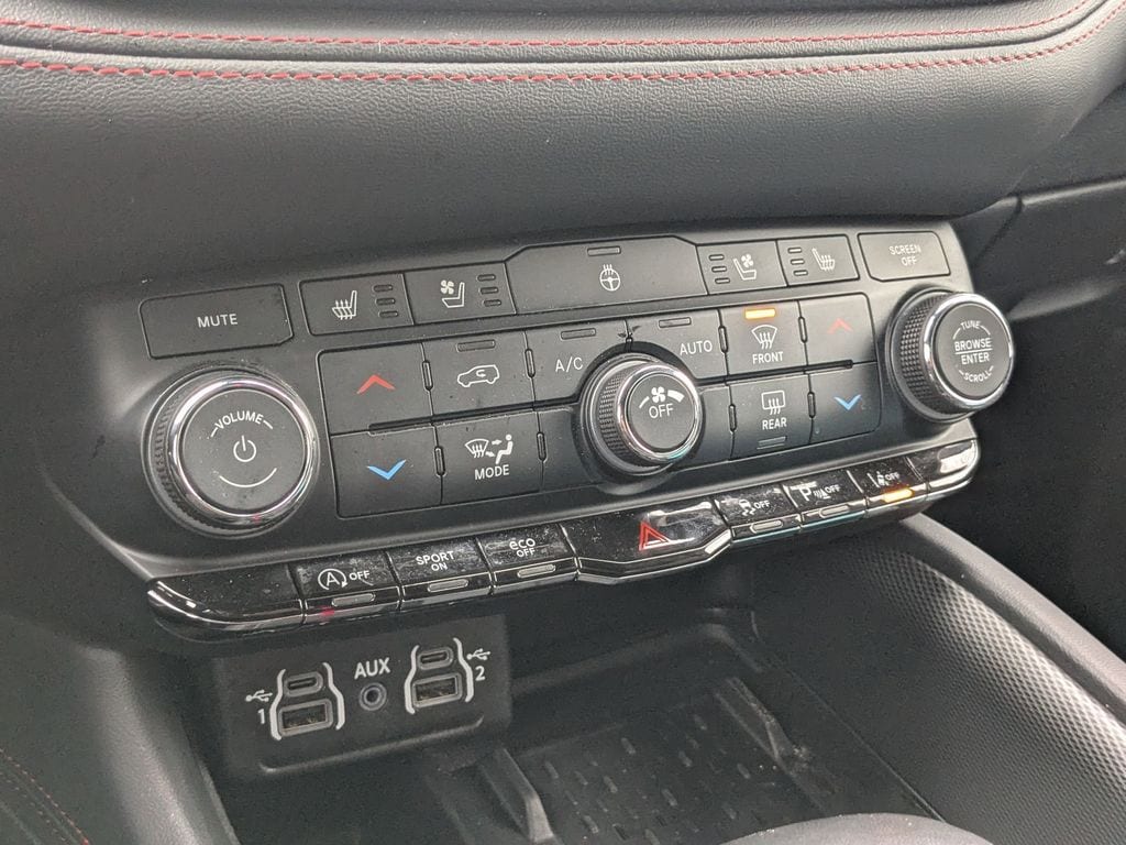 Thumbnail: 2025 Dodge Durango - 23