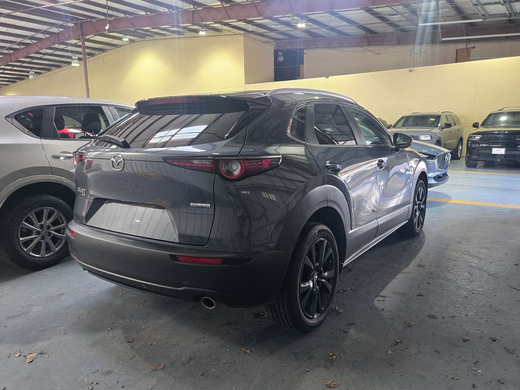 Thumbnail: 2025 Mazda CX-30 - 4