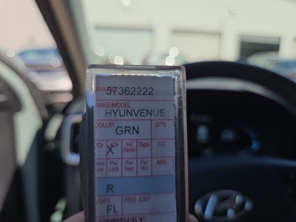 Thumbnail: 2025 Hyundai Venue - 4