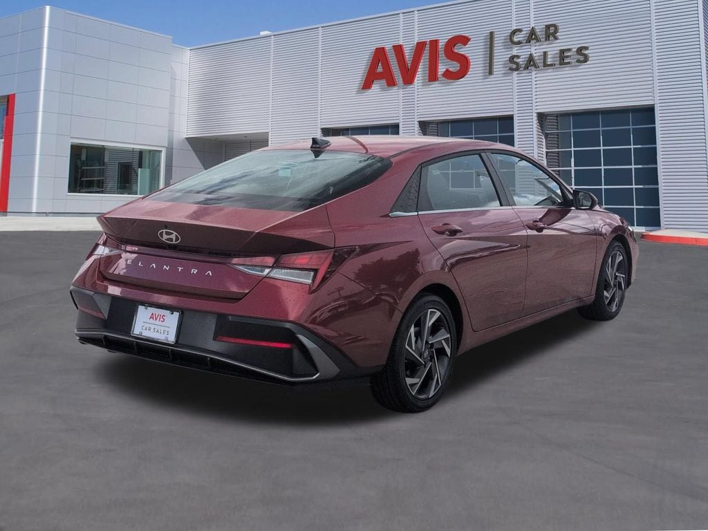Thumbnail: 2025 Hyundai Elantra - 6