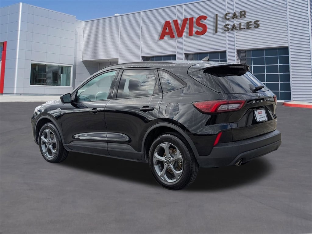 Thumbnail: 2025 Ford Escape - 9