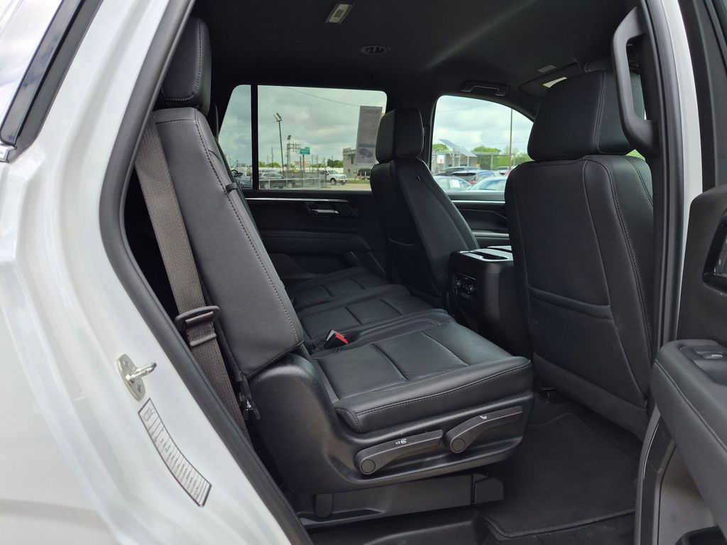 Thumbnail: 2025 Chevrolet Tahoe - 29