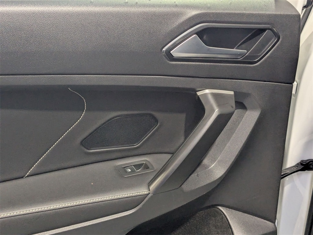 Thumbnail: 2024 Volkswagen Tiguan - 26