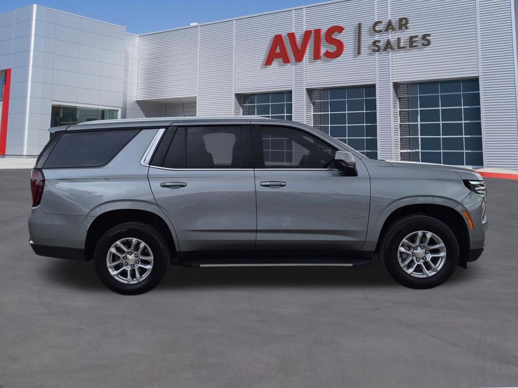 Thumbnail: 2025 Chevrolet Tahoe - 5