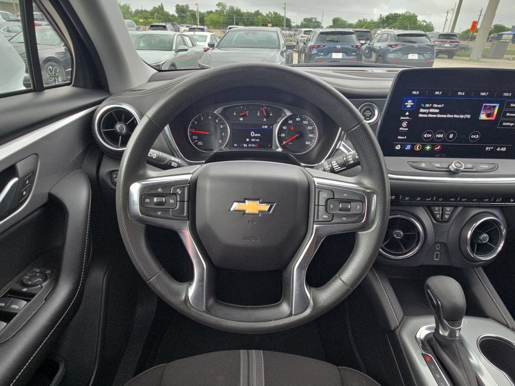 Thumbnail: 2025 Chevrolet Blazer - 22