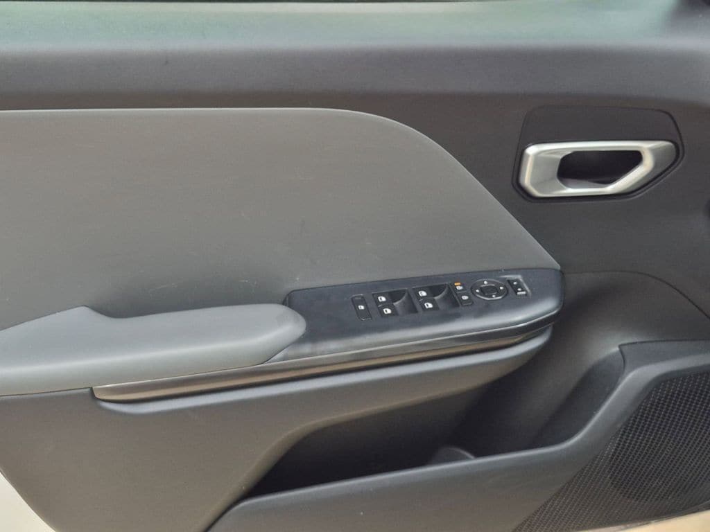 Thumbnail: 2025 Kia K4 - 10